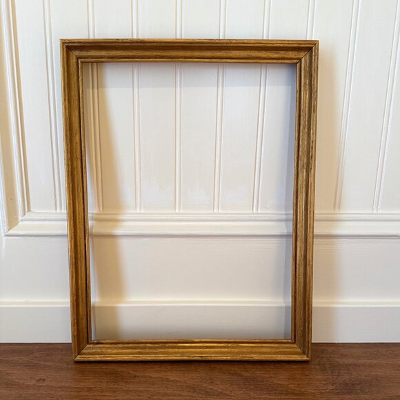 Vintage Gold Painted Wood Frame - Picture 1 of 4